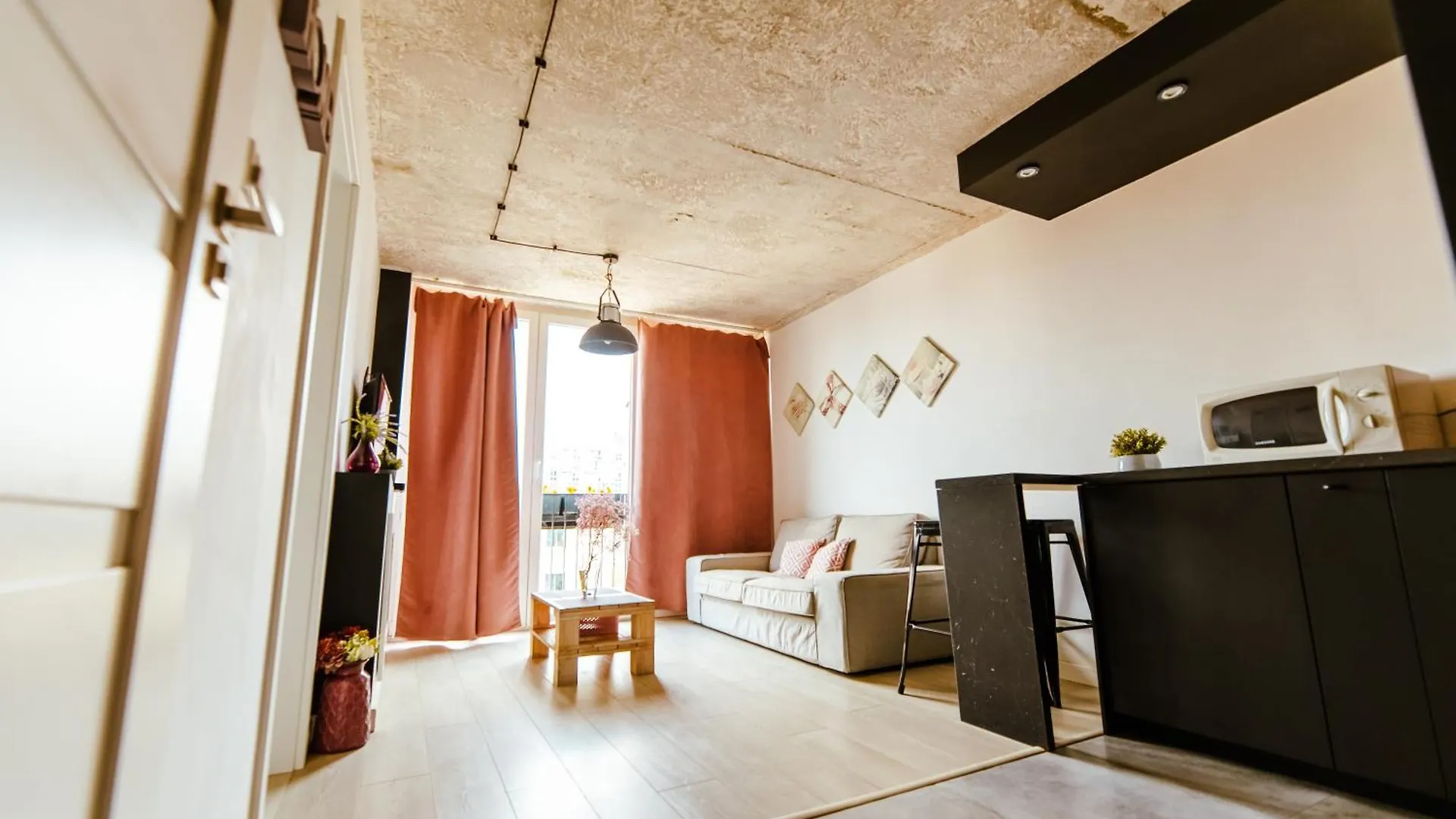 Industrial 9Th Floor Central Apartment With Balcony And Views Warsaw Poland
